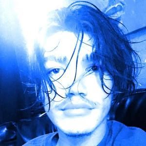 Meet your Posher, Zeke